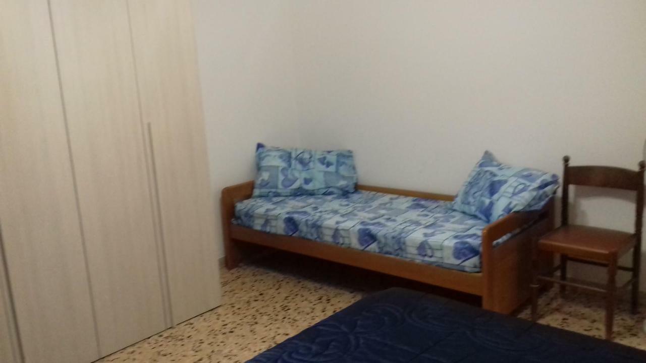 App sul lungomare San Benedetto del Tronto Exterior foto