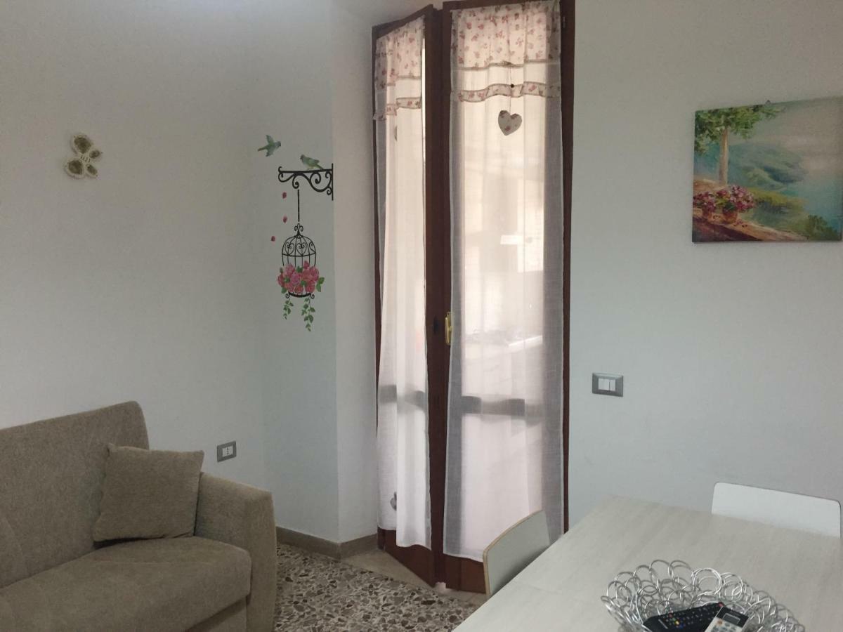 App sul lungomare San Benedetto del Tronto Exterior foto