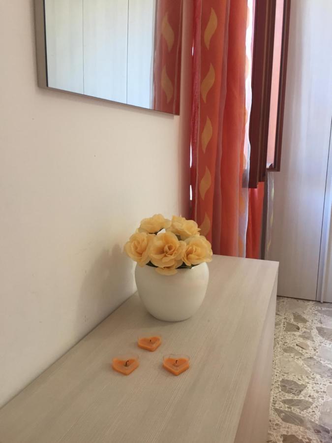 App sul lungomare San Benedetto del Tronto Exterior foto